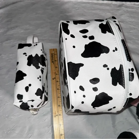 Valentine’s Cow Print Bags and Plush Toy Gift Set - Picture 7 of 7
